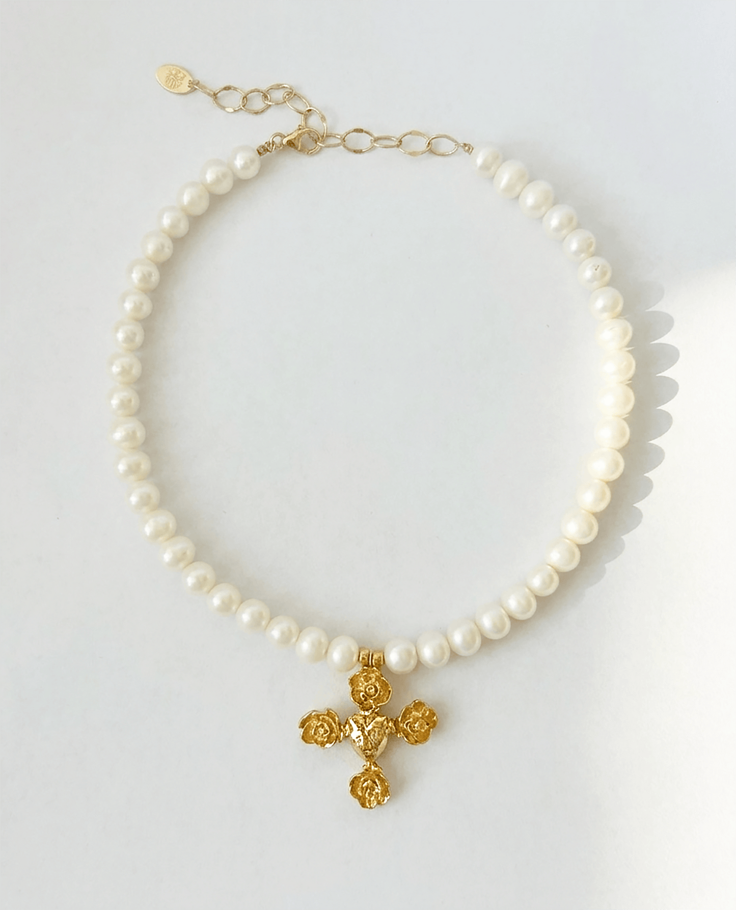 Elise Tsikis Paris Collier Noro - archive