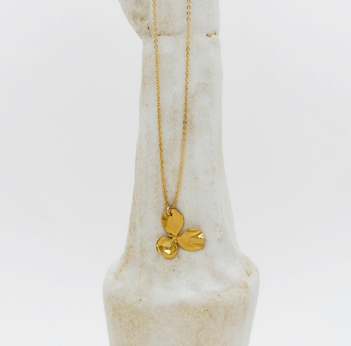 Elise Tsikis Paris Collier Pensee