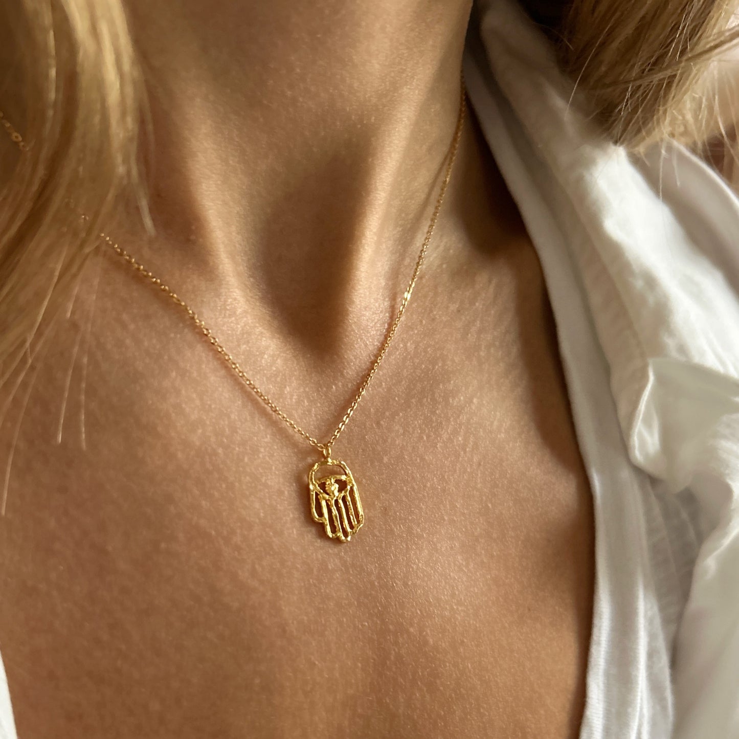 Elise Tsikis Paris Collier Proteccion