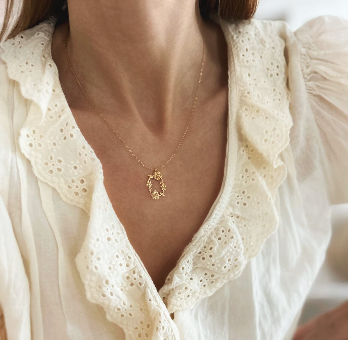 Elise Tsikis Paris Collier Psiana - archive