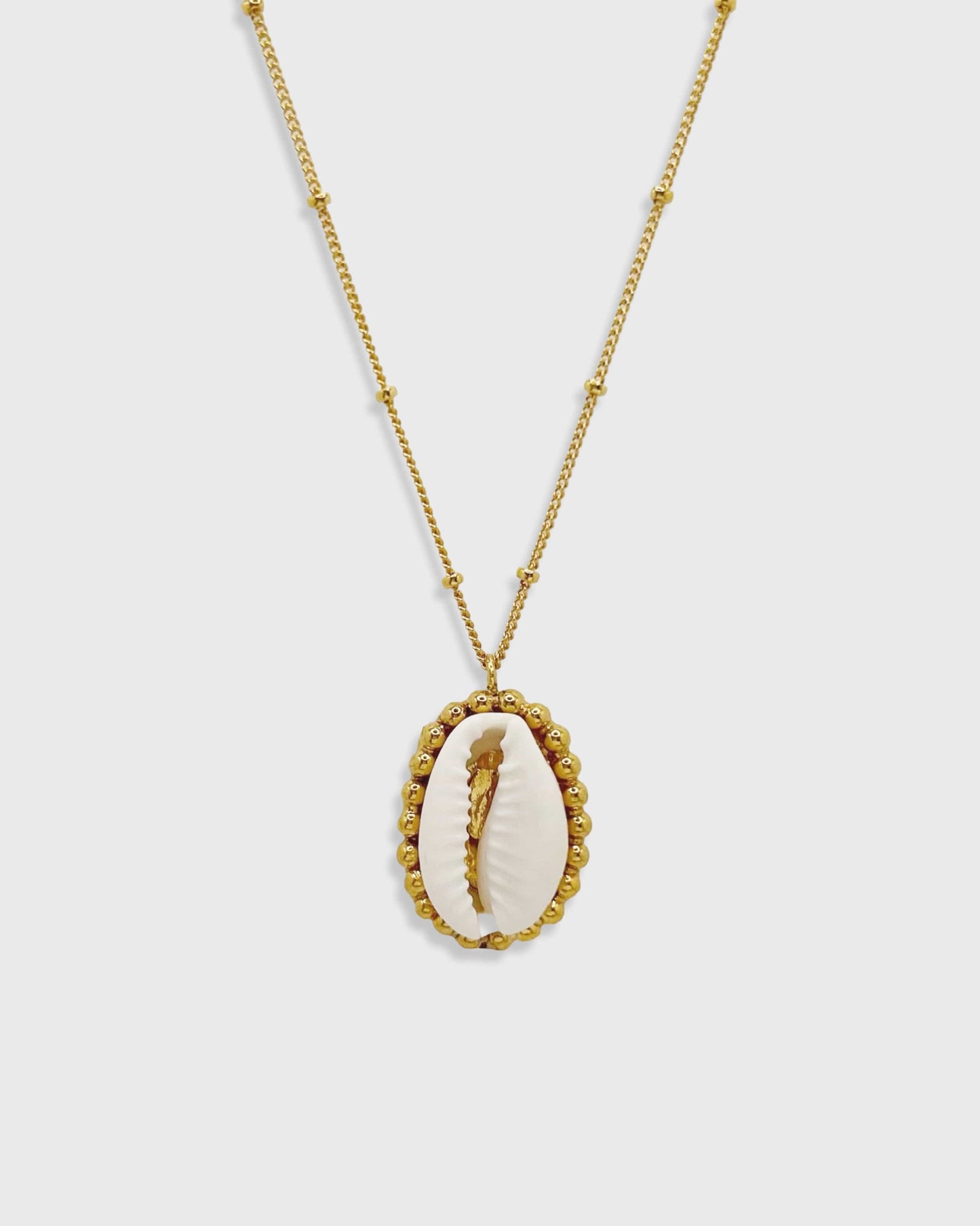 Elise Tsikis Paris Collier Sadri - archive