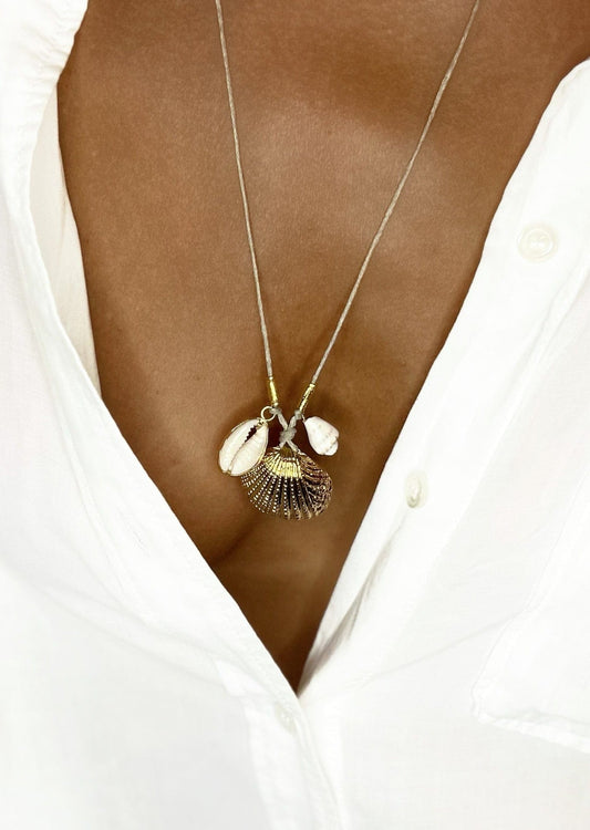 Elise Tsikis Paris Collier Samos