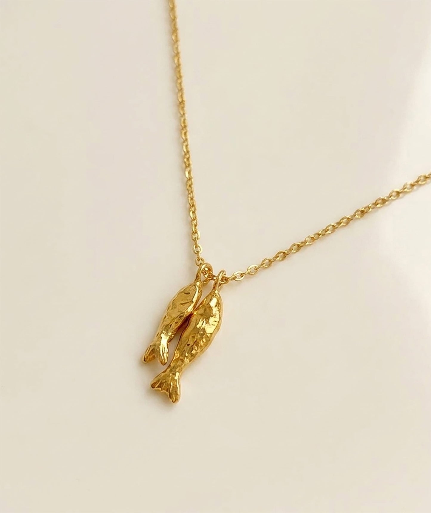 Elise Tsikis Paris Collier Sardina