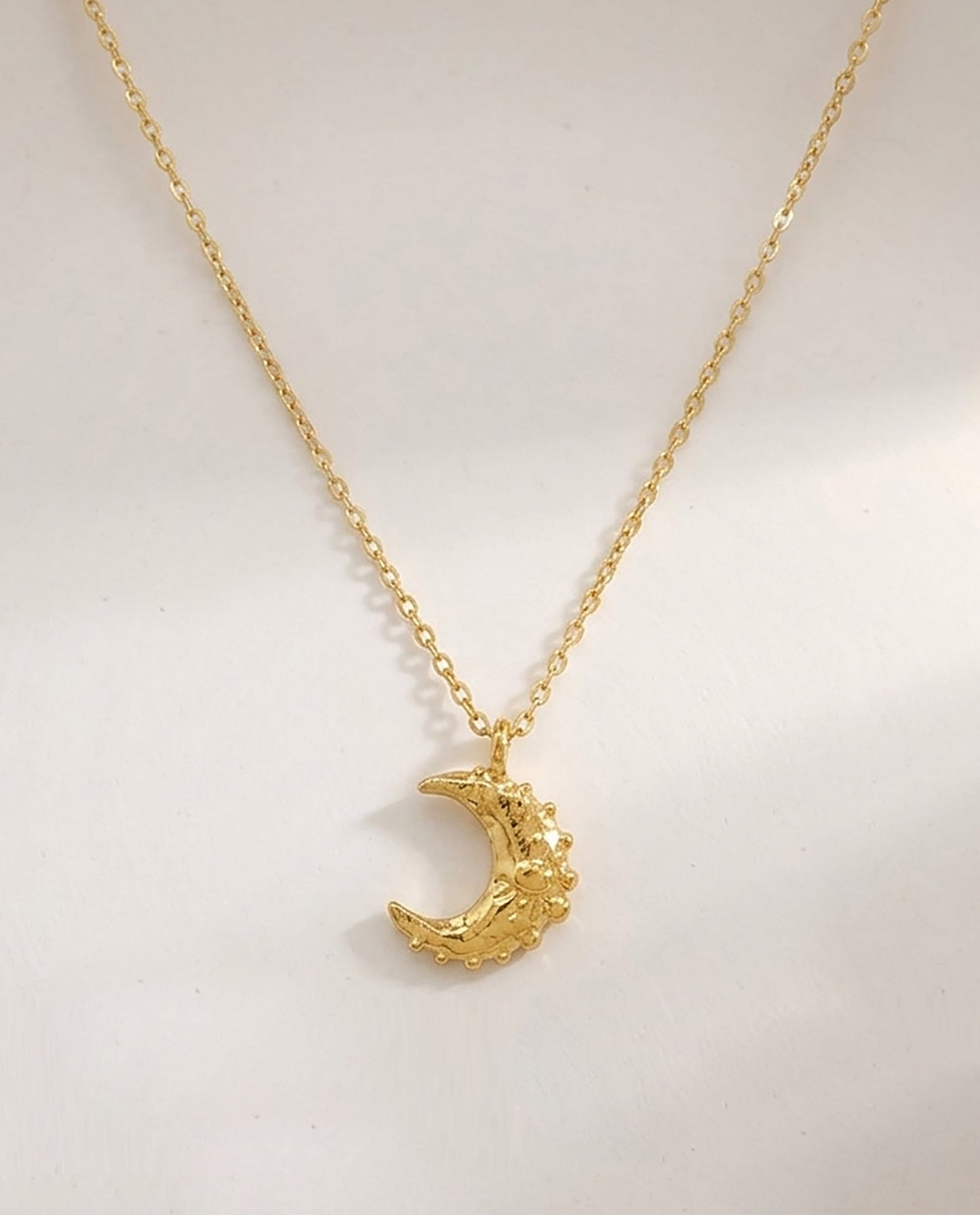 Elise Tsikis Paris Collier Selene - archive