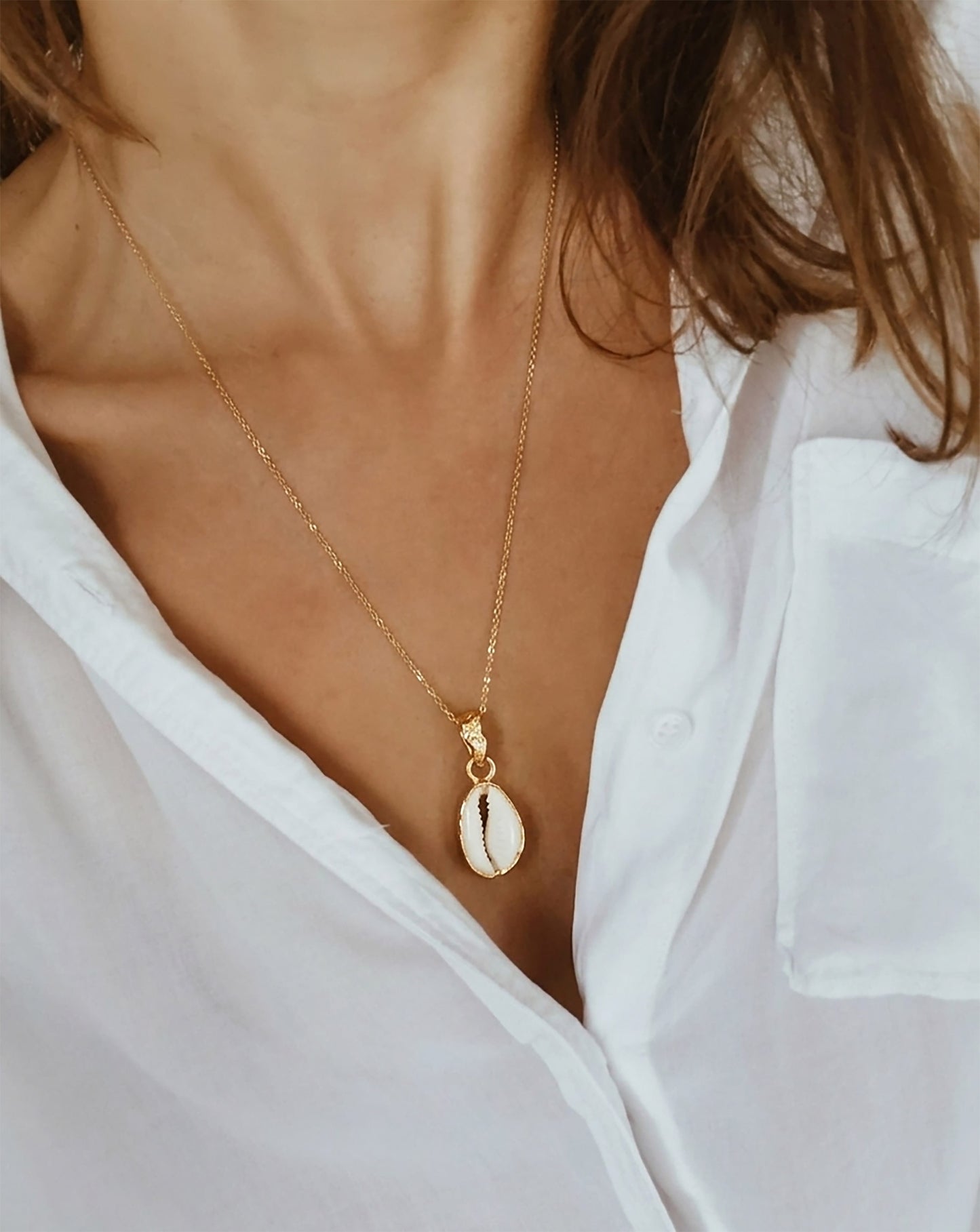 Elise Tsikis Paris Collier Sparte - archive