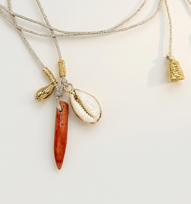 Elise Tsikis Paris Collier Symi - archive