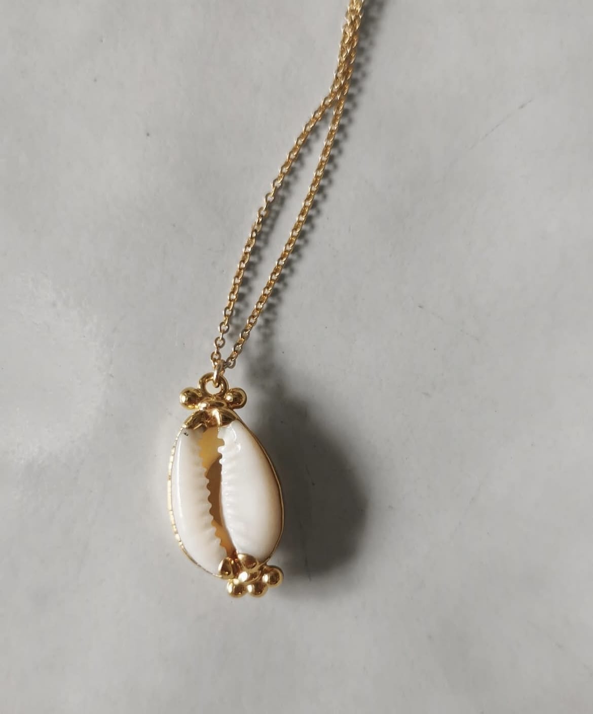 Elise Tsikis Paris Collier Valos - archive