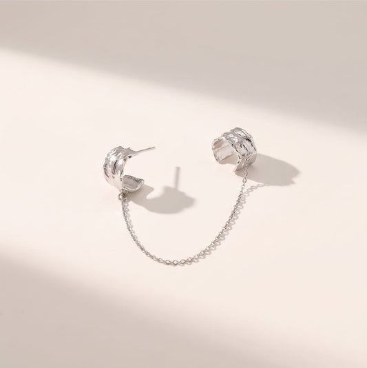 Elise Tsikis Paris Earcuff Lina