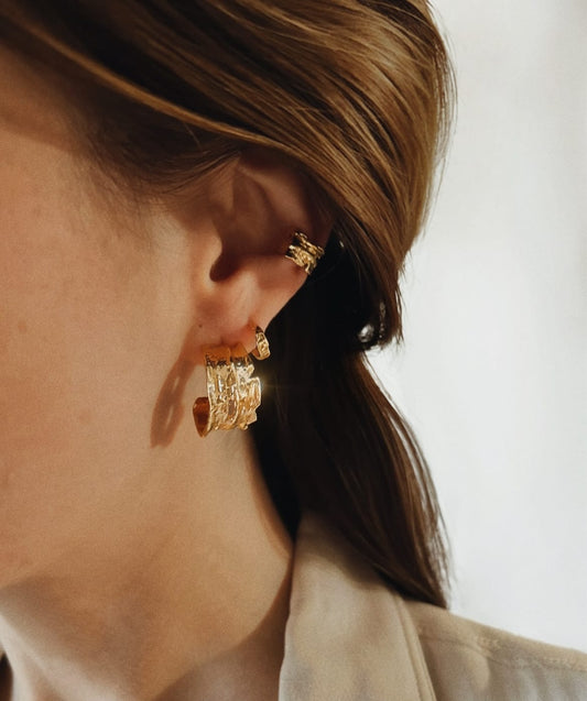 Elise Tsikis Paris Earcuff Peni