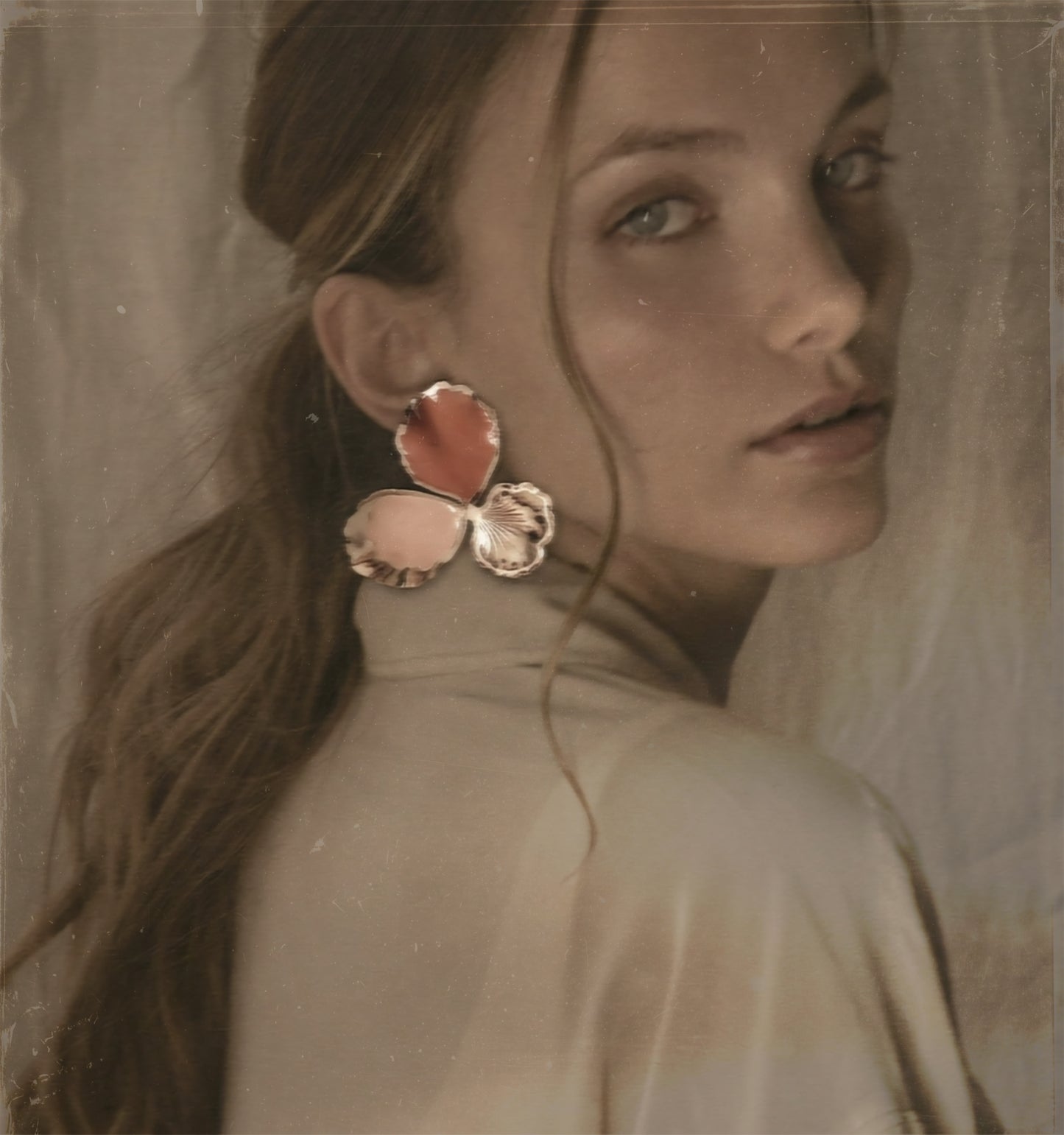 Elise Tsikis Paris Pensée Large Elise Tsikis X Raphaële Anfré - archive