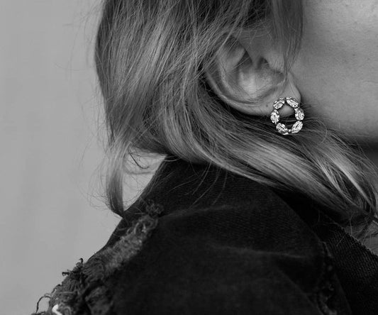 Elise Tsikis Paris Boucles d'oreilles Sterna