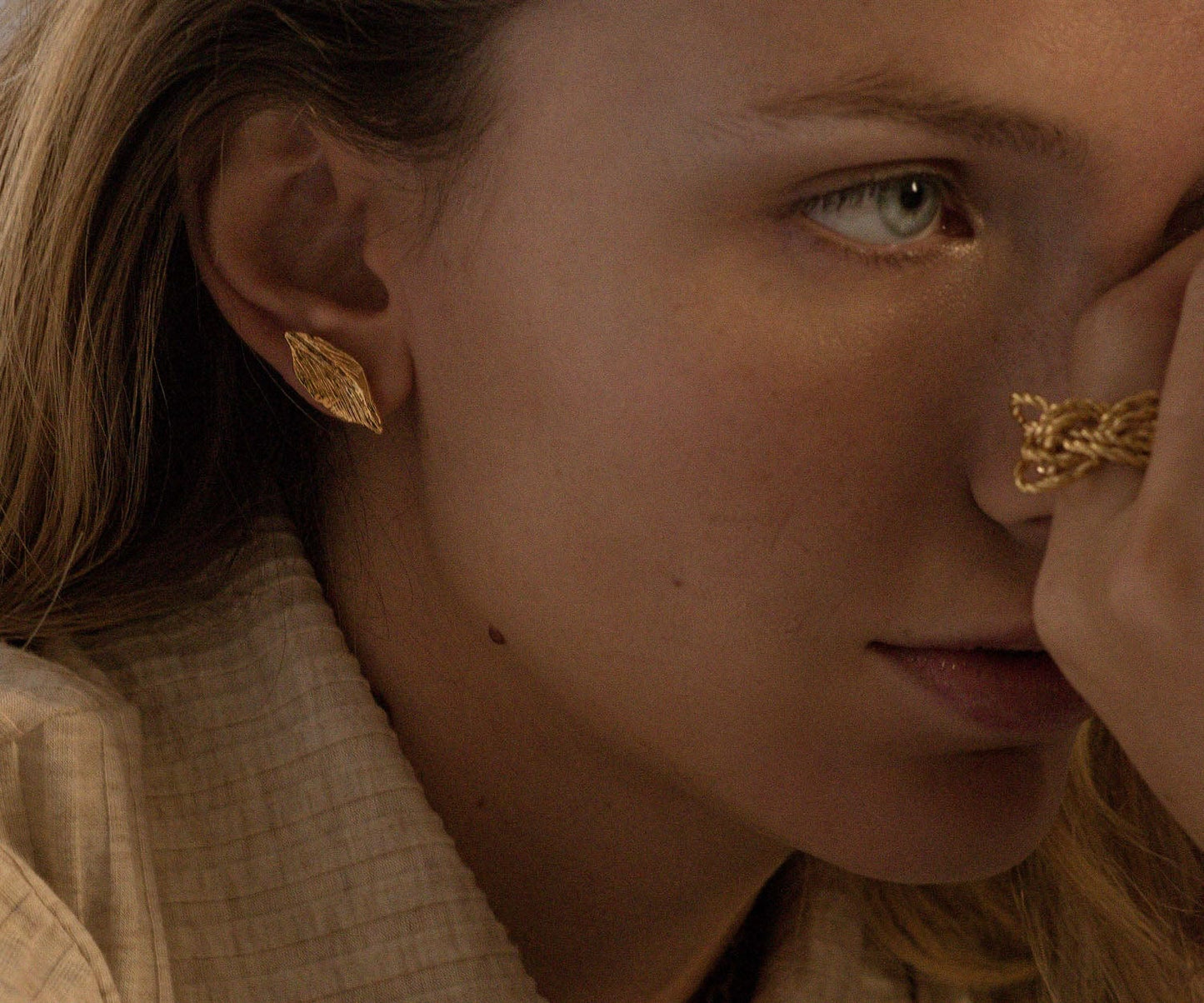 Elise Tsikis Paris Boucles d'oreilles Ullao - archive