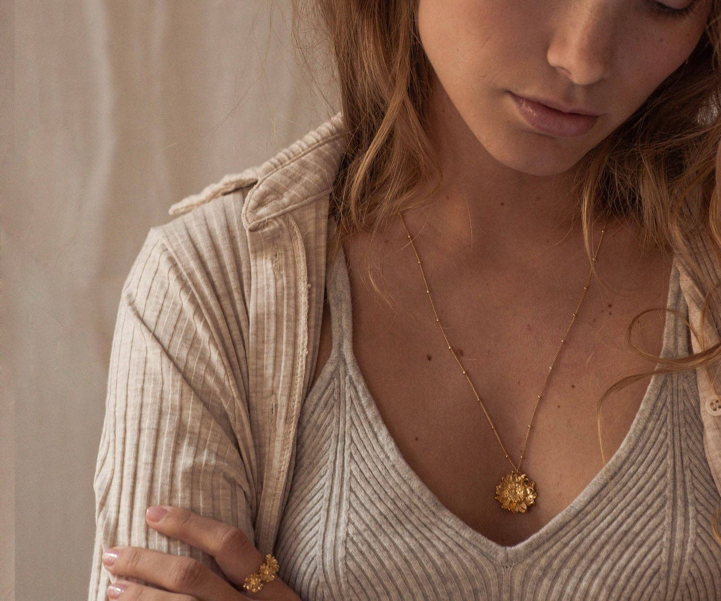 Elise Tsikis Paris Collier Cordes - archive