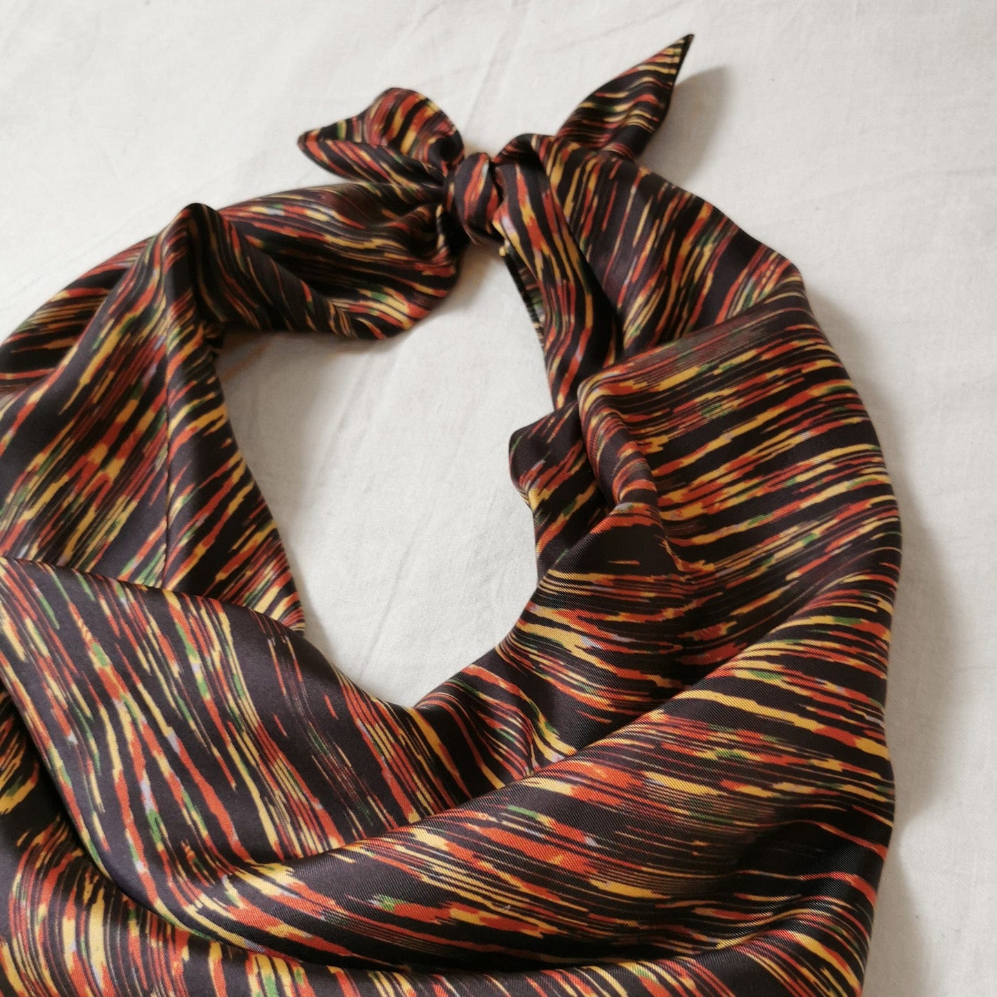 Elise Tsikis Paris Foulard Panaba - archive