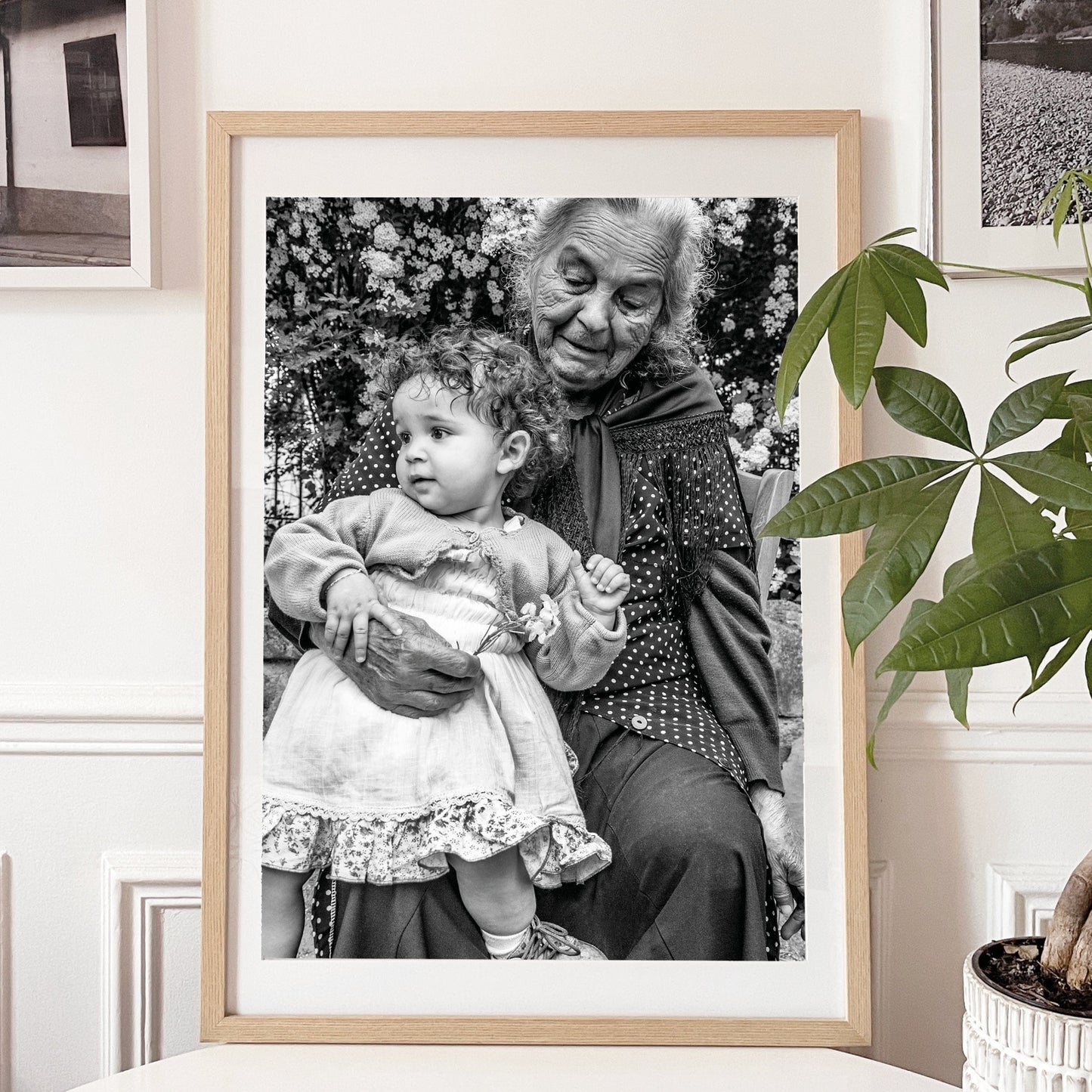 Elise Tsikis Paris Jeannette Gregori